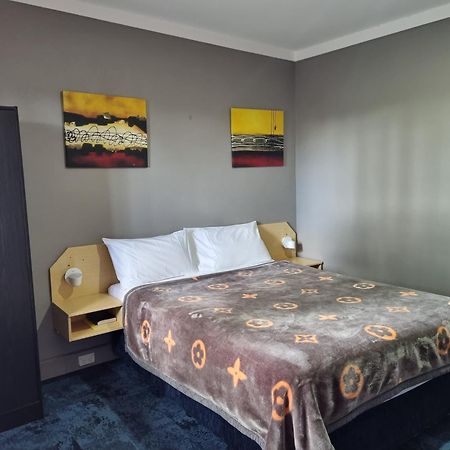 All Seasons Country Lodge Тари Экстерьер фото