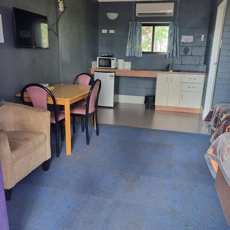 All Seasons Country Lodge Тари Экстерьер фото