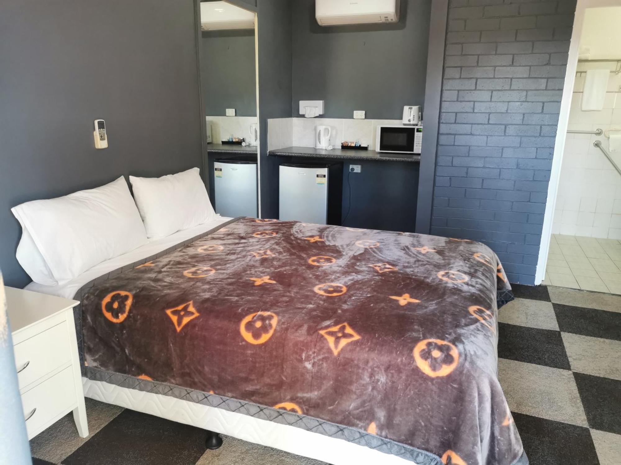 All Seasons Country Lodge Тари Экстерьер фото