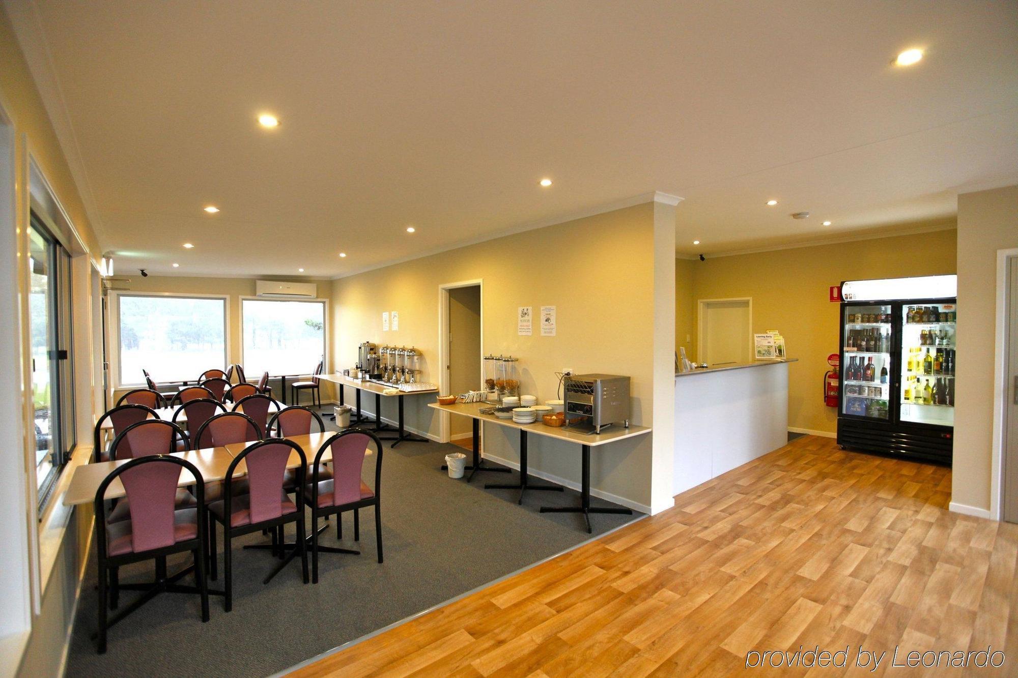 All Seasons Country Lodge Тари Экстерьер фото
